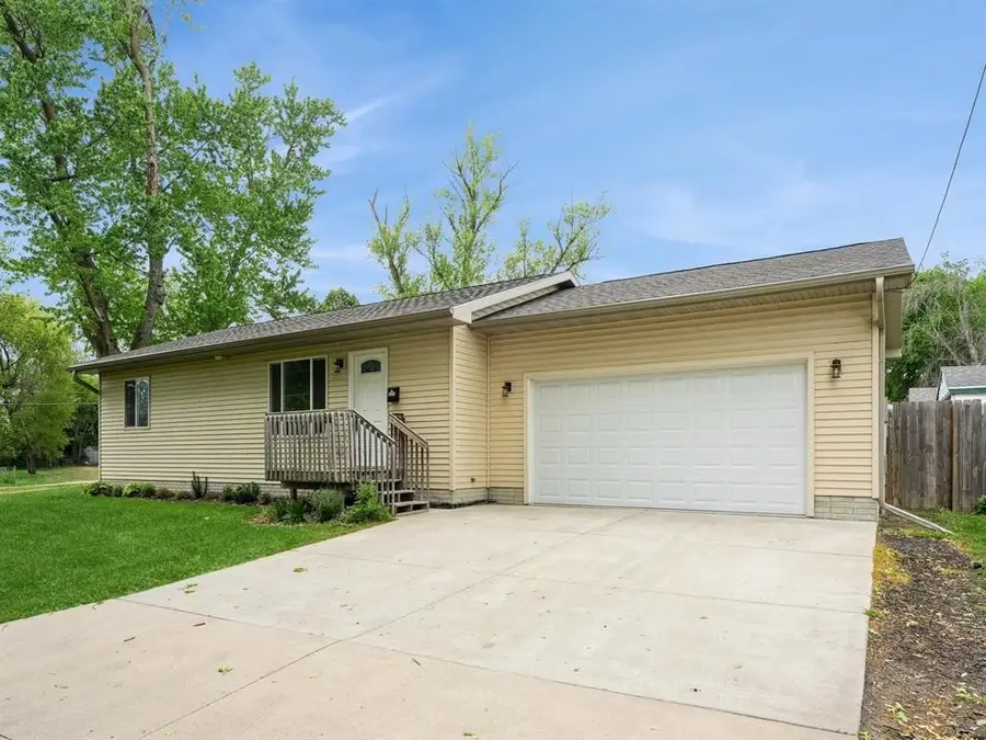 6205 SW 12th Street, Des Moines, IA 50315 - Image #2