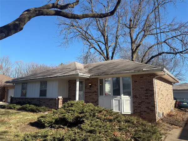 4405 62nd Street, Urbandale, IA 50322