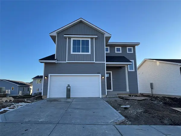 1712 Gordon Court, Norwalk, IA 50211