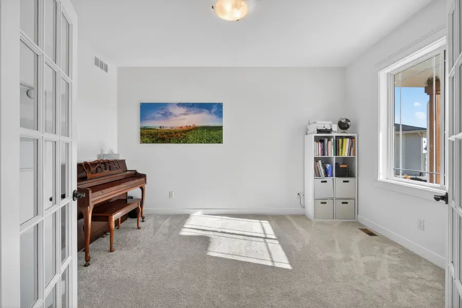 5538 164th Street, Urbandale, IA 50323 - Image #3