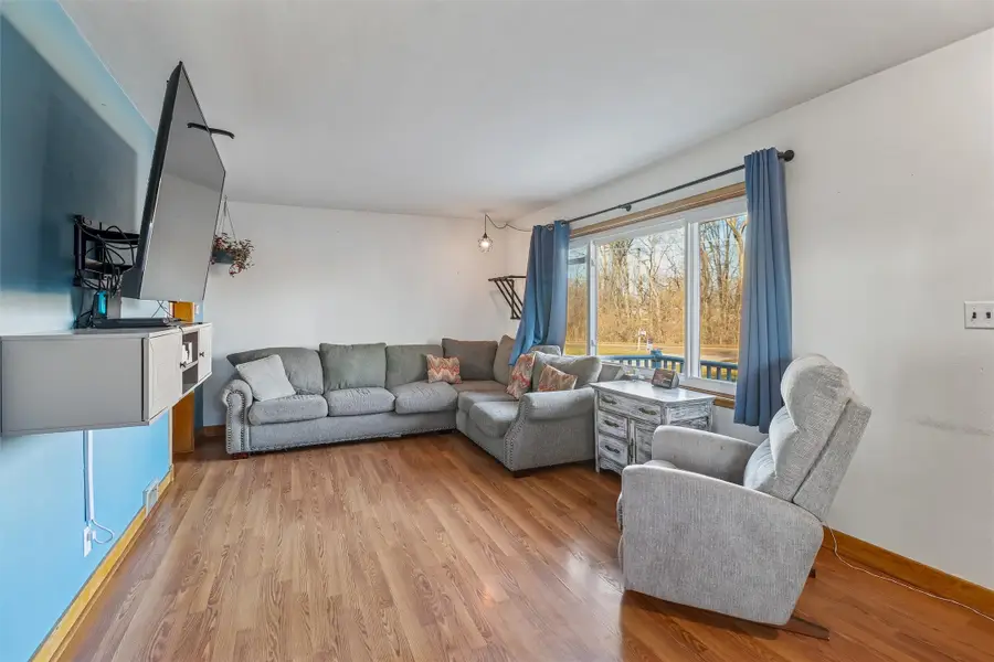 1217 Monroe Drive, Newton, IA 50208 - Image #3