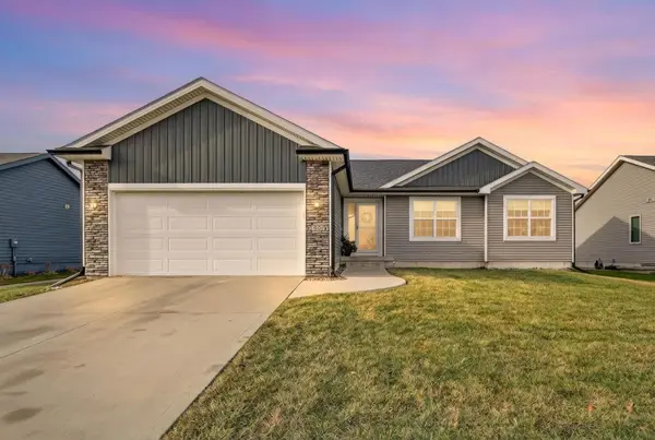 1400 NW Prairie Creek Drive, Grimes, IA 50111