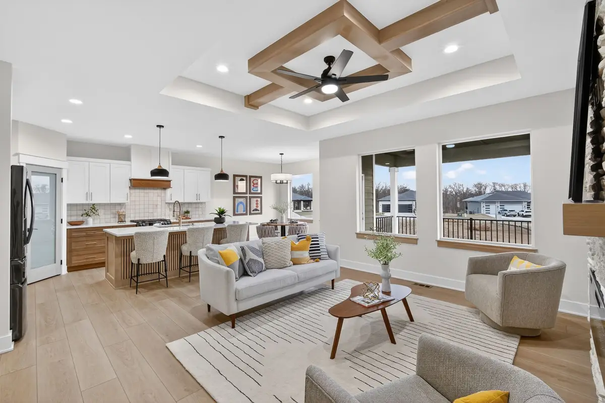 5557 165th Street, Urbandale, IA 50323 - Image #1