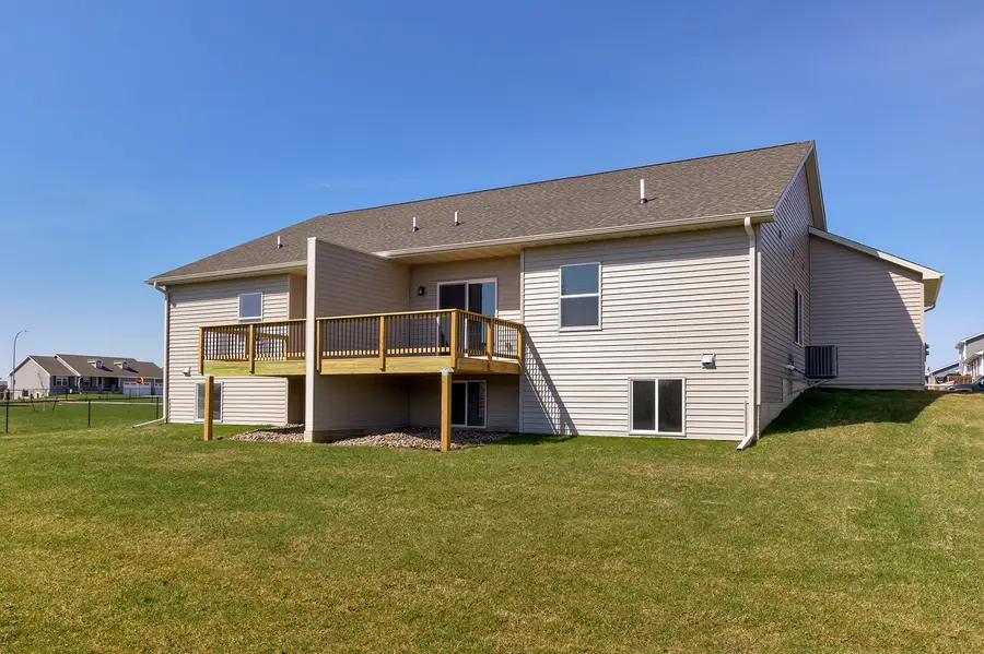 1102 Westview Drive, Huxley, IA 50124 - Image #3