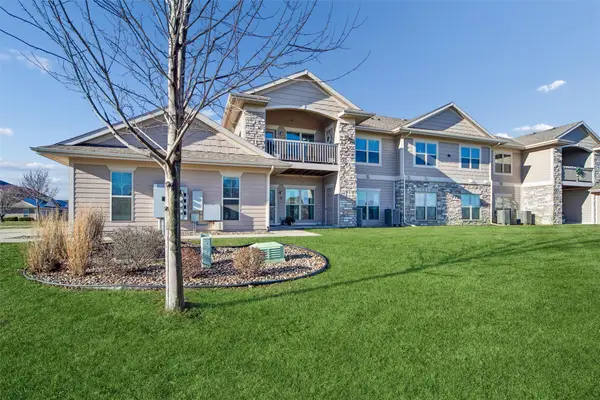 2407 NE Oak Drive #4, Ankeny, IA 50021
