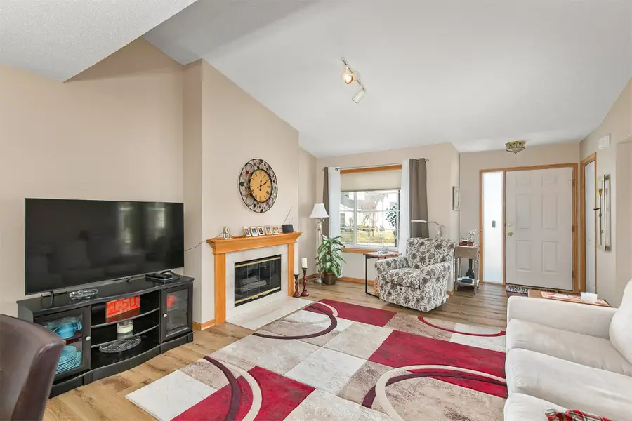 10520 Meredith Drive #6, Urbandale, IA 50322 - Image #3