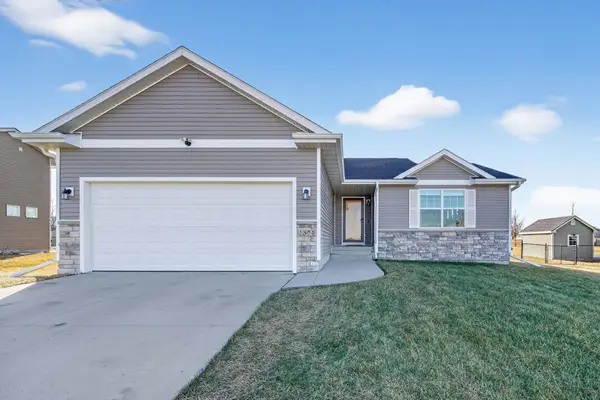 1304 NE 2nd Street, Stuart, IA 50250