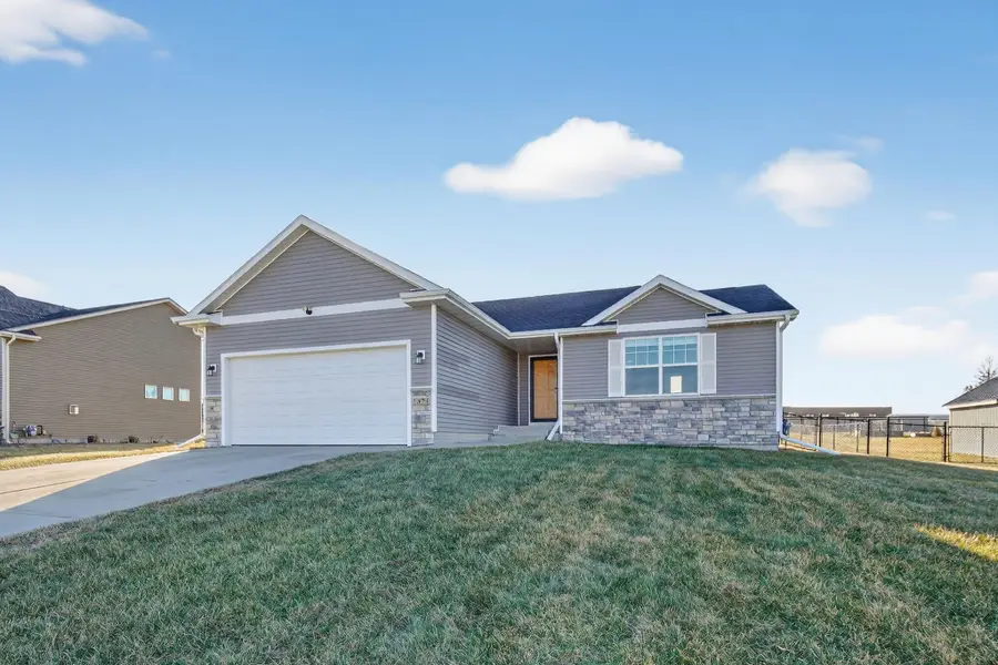 1304 NE 2nd Street, Stuart, IA 50250 - Image #2