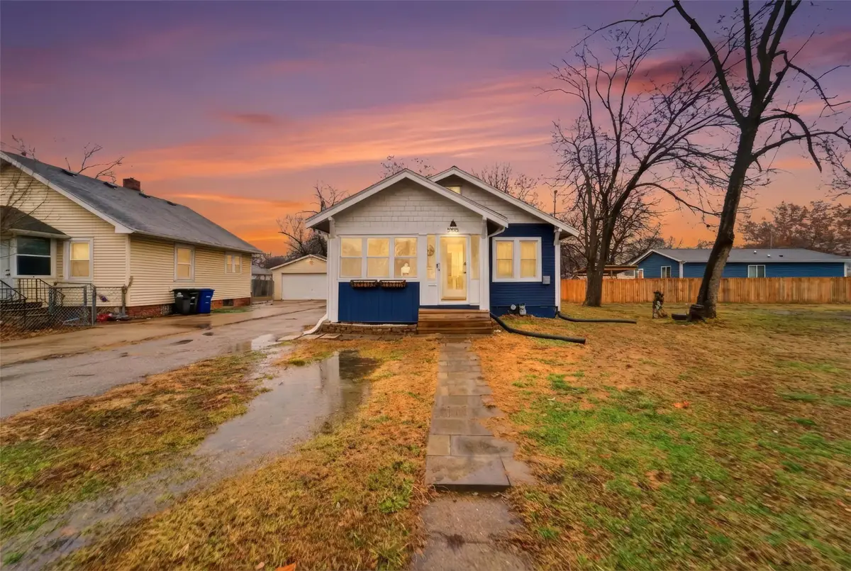 2638 E Grand Avenue, Des Moines, IA 50317 - Image #1