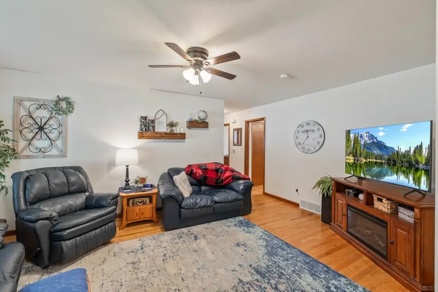 410 4th Street Nw, Mitchellville, IA 50169 - Image #3