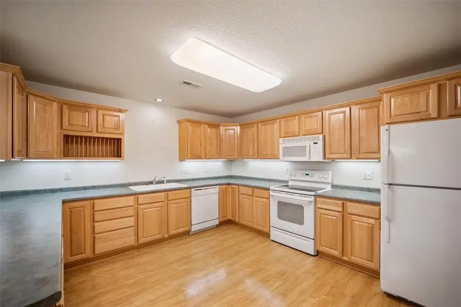 410 N 1st Street #201, Indianola, IA 50125 - Image #3