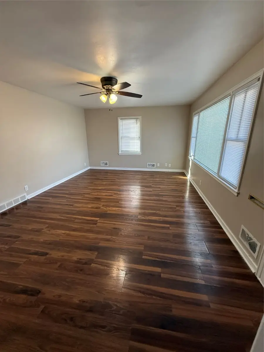 1723 3rd Avenue S, Fort Dodge, IA 50501 - Image #2