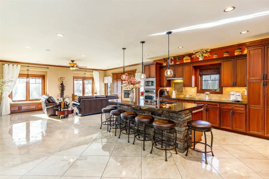 2426 Yorkshire Circle, Ames, IA 50010 - Image #3