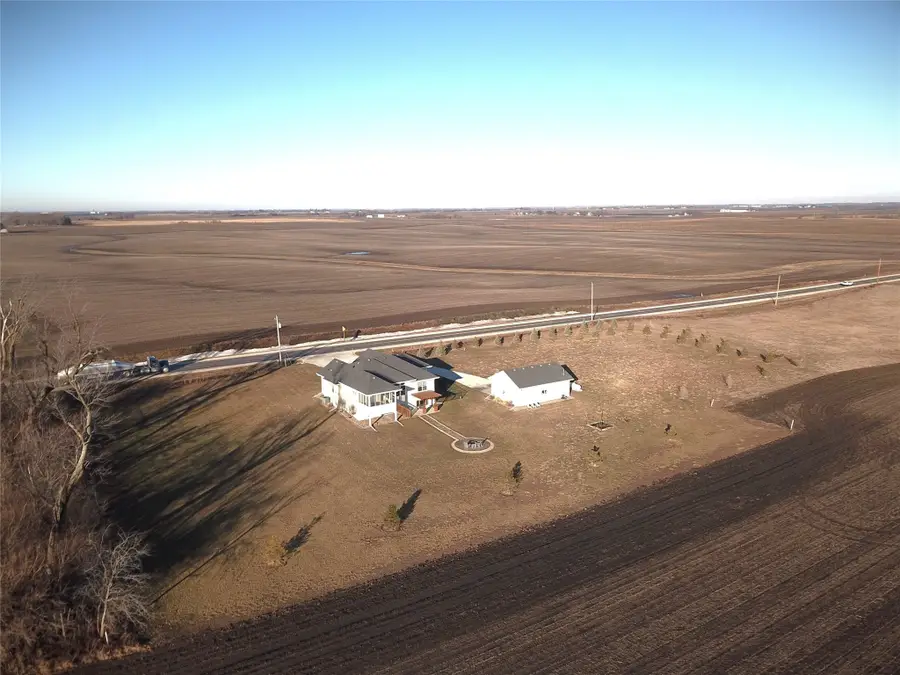 17914 N Avenue, Minburn, IA 50167 - Image #2