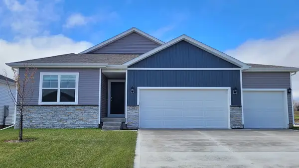 2405 Butler Drive, Adel, IA 50003