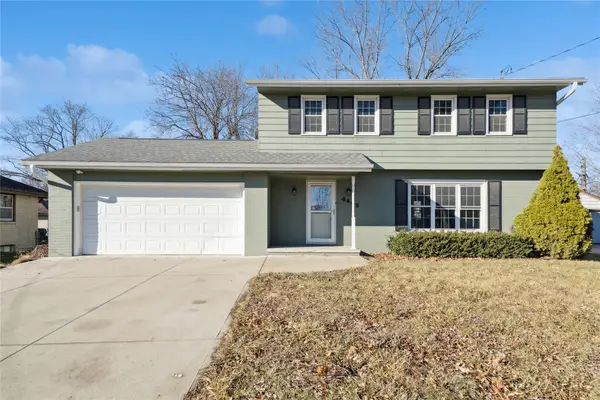 4402 62nd Street, Urbandale, IA 50322