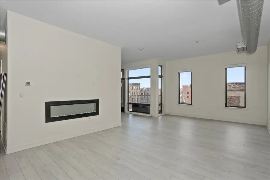 119 4th Street #408, Des Moines, IA 50309 - Image #3