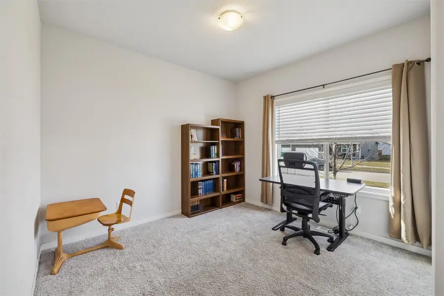 2127 NW Beechwood Street, Ankeny, IA 50023 - Image #2