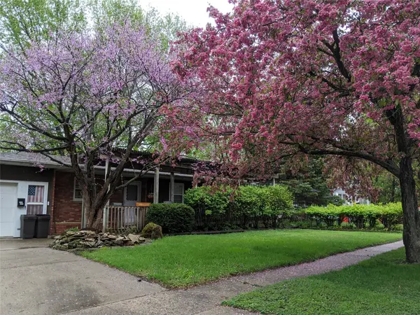 248 Village Drive #248, Ames, IA 50014