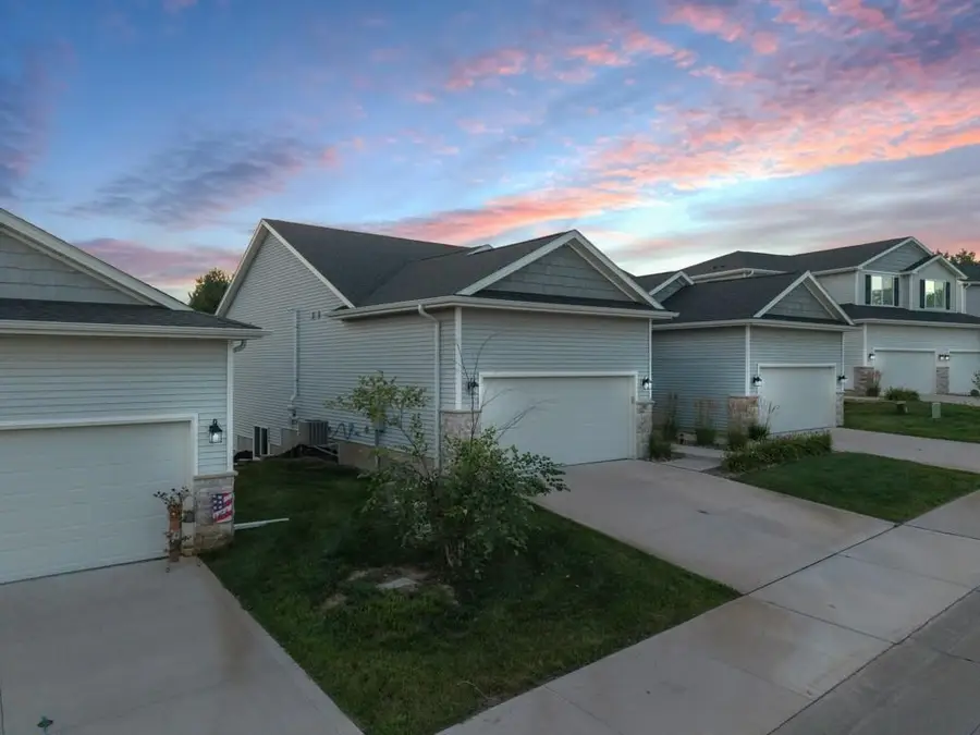 90 Keeneland Court, Pleasant Hill, IA 50327 - #3