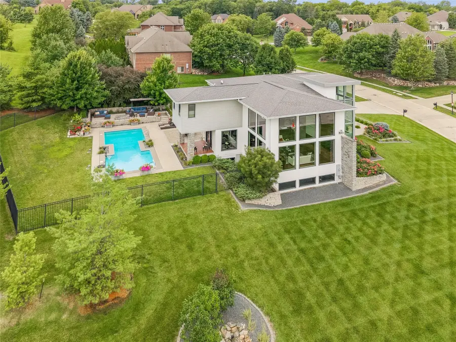 5710 Chestnut Lane, West Des Moines, IA 50266 - Image #3