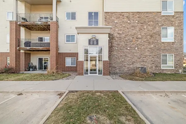 6350 Coachlight Drive #1306, West Des Moines, IA 50266