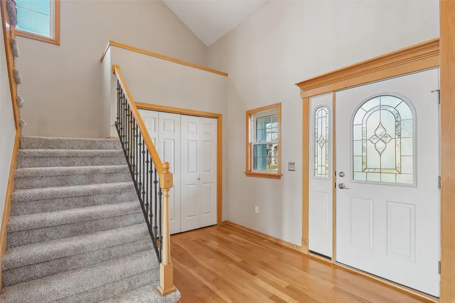 15148 Beechwood Avenue, Clive, IA 50325 - Image #2