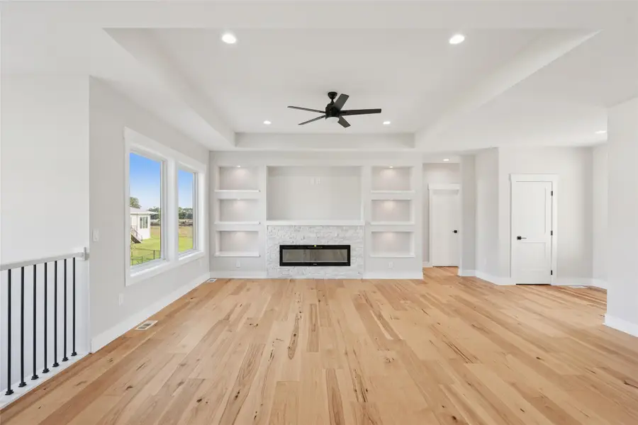 17321 North Valley Drive, Urbandale, IA 50323 - Image #3