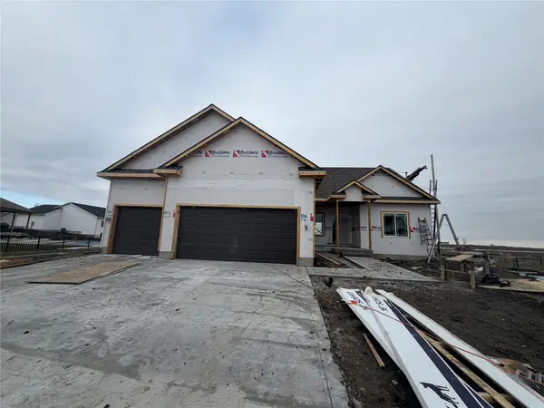 305 Springer Court, Madrid, IA 50156