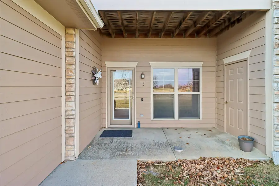 2602 NE Oak Drive #3, Ankeny, IA 50021 - Image #3