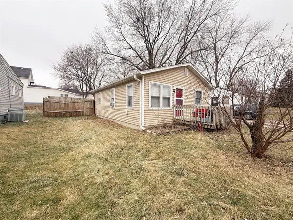 119 E Leland Avenue, Des Moines, IA 50315