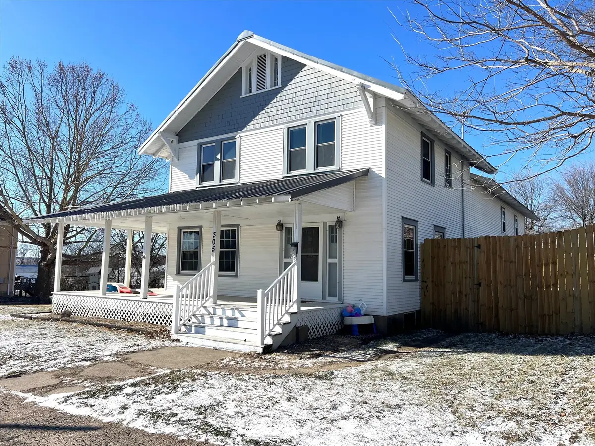 305 S 4th Street, Guthrie Center, IA 50115 - Image #1
