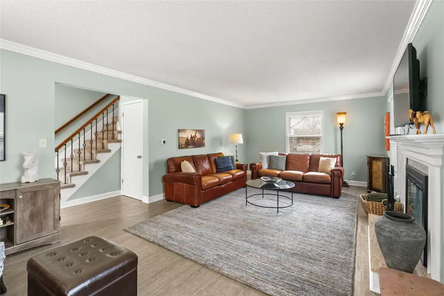 2604 69th Street, Urbandale, IA 50322 - Image #3