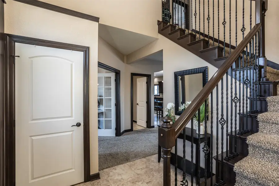 804 NW Reinhart Drive, Ankeny, IA 50023 - Image #2