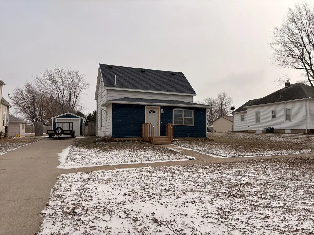 332 N Crawford Street, Carroll, IA 51401 - Image #1