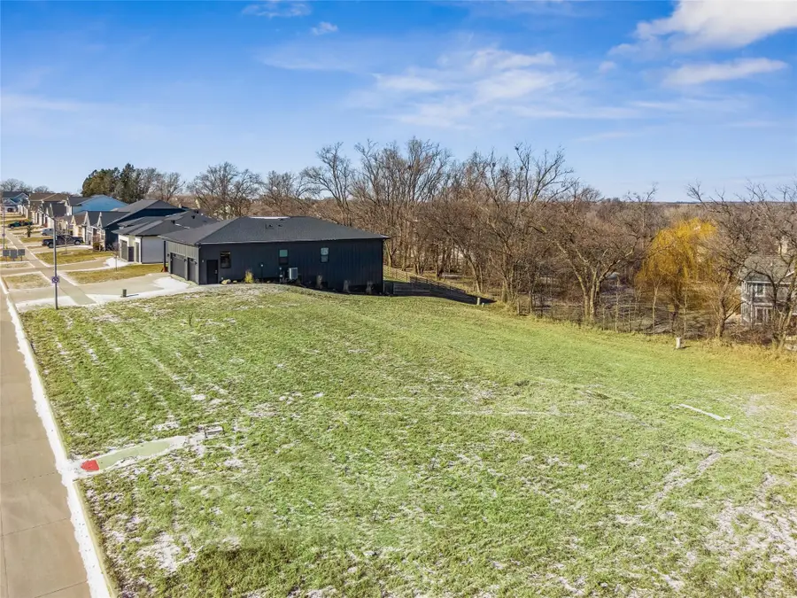 818 Evans View Drive, Adel, IA 50003 - Image #3