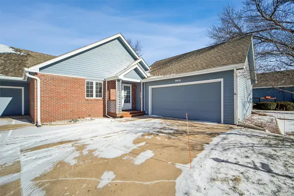 5913 Aspen Circle, Johnston, IA 50131
