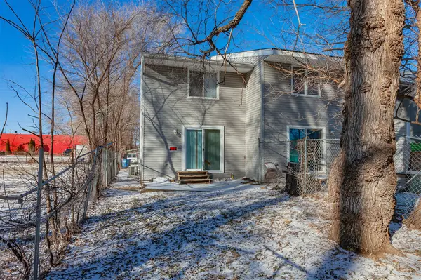 1211 Sampson Street, Des Moines, IA 50316