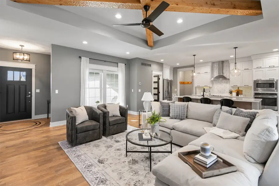 5780 Sunburst Drive, Pleasant Hill, IA 50327 - #3