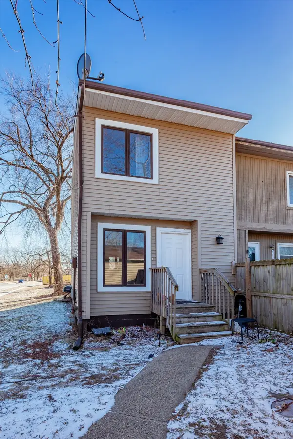 1251 Sampson Street, Des Moines, IA 50316