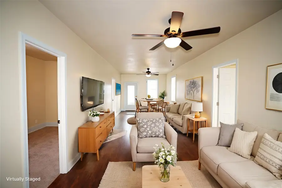 1009 Mamie Eisenhower Avenue, Boone, IA 50036 - Image #2