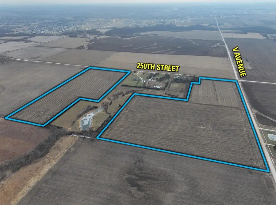 00 V Avenue, Urbandale, IA 50323 - Image #2