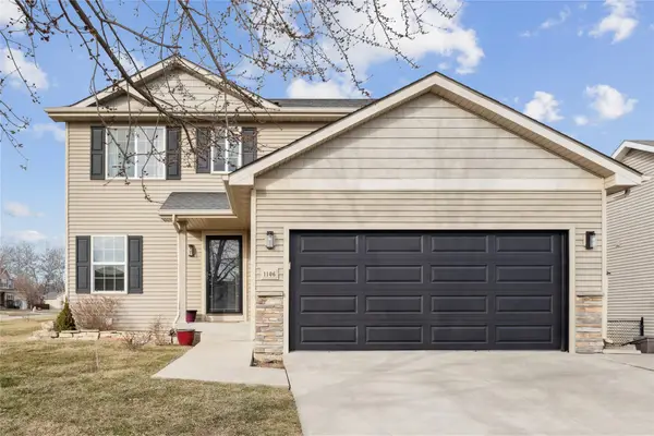 1106 Rolling Hills Court, Norwalk, IA 50211