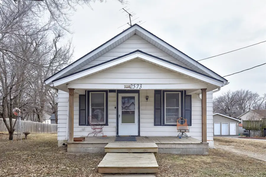 2573 Onawa Street, Des Moines, IA 50317 - Image #2