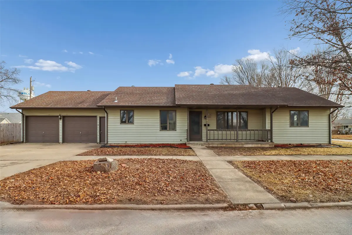 301 4th Street, Griswold, IA 51535 - #1