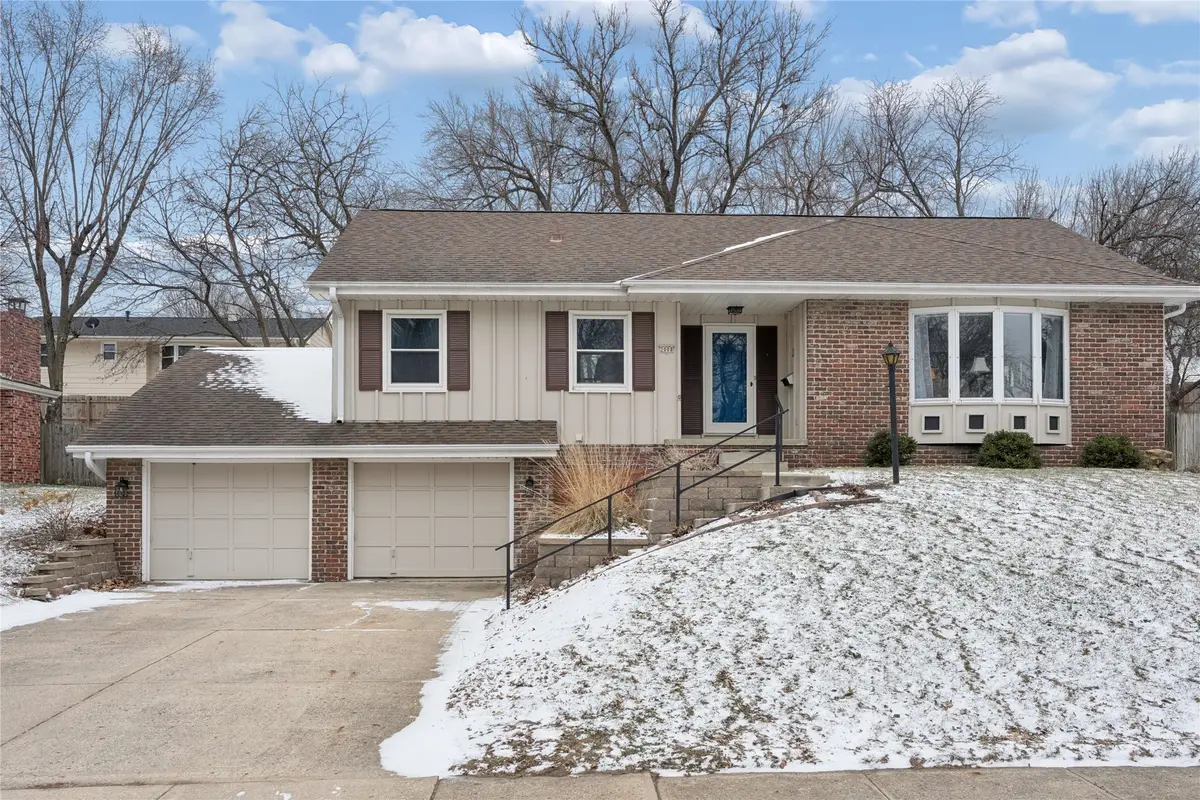 2008 Center Street, West Des Moines, IA 50265 - Image #1