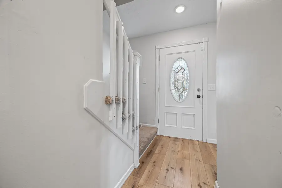 6506 Hickory Lane, Urbandale, IA 50322 - Image #2