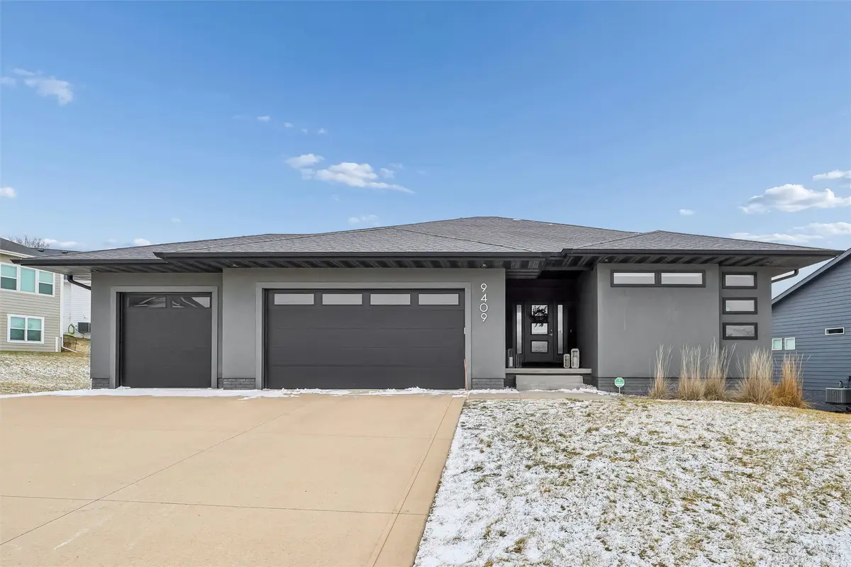 9409 Foxtail Circle, Norwalk, IA 50211 - Image #1