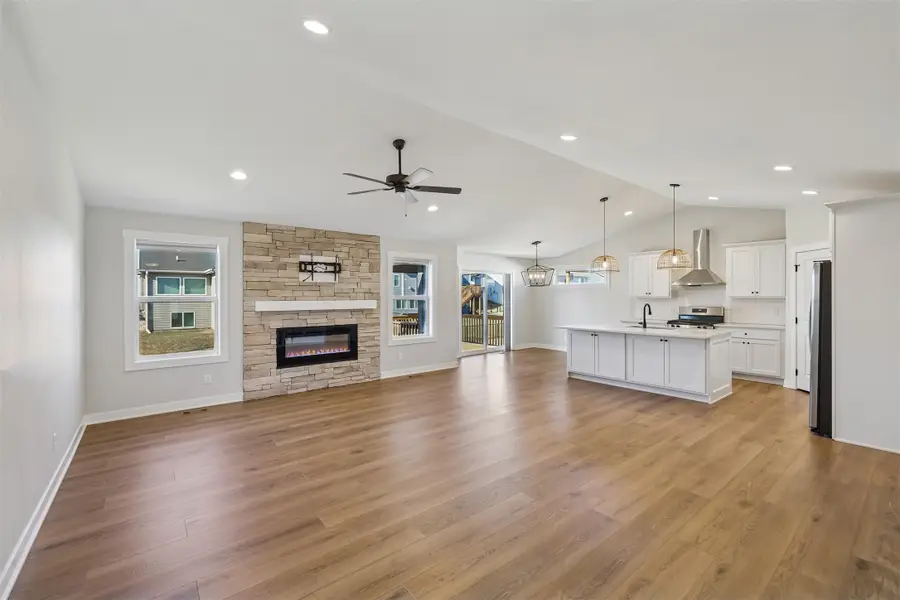 2670 Abbott Drive, Waukee, IA 50263 - Image #3