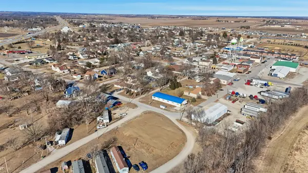 2207 Court Street, Granger, IA 50109